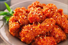 Gà Chiên Hàn Quốc Giòn Rụm, Thơm Lừng Vị Gochujang