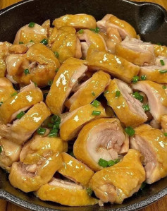 Gà Hấp Giấy Bạc Thơm Ngon Đậm Đà