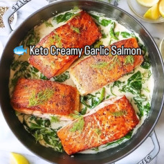 Garlic Butter Salmon with Spinach Cream Sauce