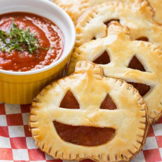Halloween Goblin Pockets: Cheesy Chicken & Ham Pastry Delight