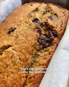 Healthy Banana Bliss with Dark Chocolate Chunks