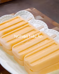 Kem Dưa Lưới Mát Lạnh Giải Khát Ngày Hè