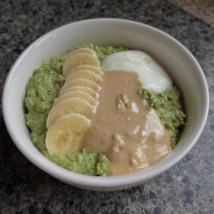 Matcha Raspberry Oatmeal Delight with White Chocolate Bliss
