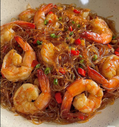 Miến Xào Tôm Thơm Nồng Hương Vị Đậm Đà