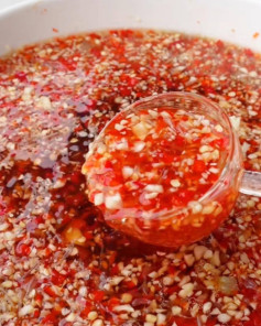 Nước Mắm Chua Ngọt Thơm Ngon Đậm Vị Miền Nam