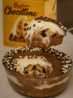 Pavetone de Natal: Creme Sedoso com Toque de Frutas e Chocolate