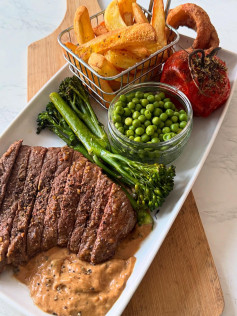 Peppercorn Steak with Creamy Sauce and Roasted Sides