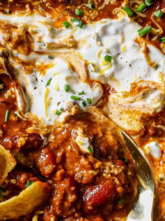 Savory Slow Cooker Chili with Beef and Beans