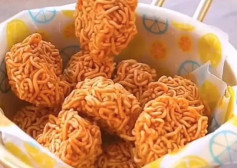 Snack Mì Giòn Rụm Vị Đậm Nướng Lạ Miệng