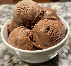 Sorvete de Chocolate Cremoso dos Sonhos