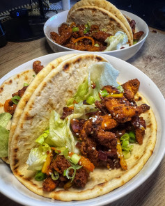 Spicy Salt & Chilli Chicken Flatbreads Delight