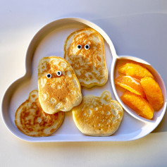 Spooky Greek Yogurt Ghost Pancakes