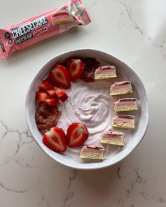 Strawberry Protein Dream Cheesecake Bowl