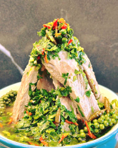 Sườn Tháp Thái Cay Tê Tái, Đậm Đà Hương Vị