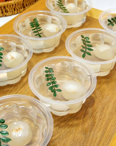 Thạch Rau Câu Vải Lạnh Ngon, Giòn Mát Ngày Hè