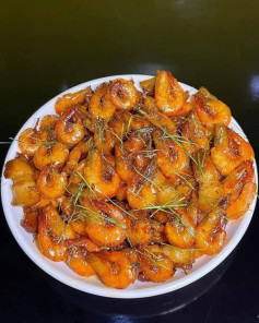 Tôm Rang Giòn Thơm Lá Chanh Đậm Đà