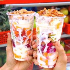 Trái Cây Dầm Kem Tươi Ngọt Ngào Mùa Hè