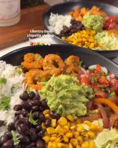 Zesty Chipotle Shrimp Burrito Bowl with Guacamole Delight