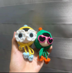 🍡12: Mochi cô gái đeo kính