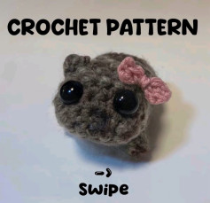 Adorable Crochet Animal Pattern with Pink Bow