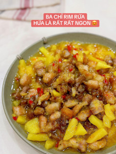 Ba Chỉ Rim Dứa Chua Ngọt Mê Say