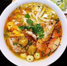 Bánh Canh Tôm Cua Đậm Đà Hương Vị Biển