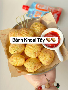 Bánh Khoai Tây Giòn Tan, Thơm Lừng Dễ Làm