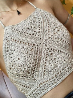 📸Blusinha feita só com squares de crochê? SIM, e ficou tudo pra mim! 💖🧶✨