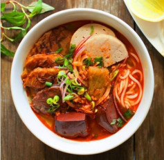 Bún Bò Huế Đậm Đà Hương Vị Truyền Thống