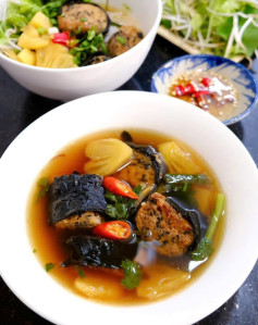 Cá Chay Kho Thơm - Món Ngon Khó Cưỡng 🍍