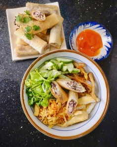 Cách Làm Chả Giò Rau Củ Đơn Giản Tại Nhà - Thơm Ngon Khó Cưỡng