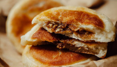 Cách Làm Hotteok – Bánh Pancake Kiểu Hàn Quốc