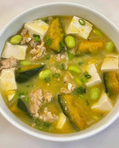 Canh Bí Đỏ Thịt Băm Đậu Phụ Đậm Đà