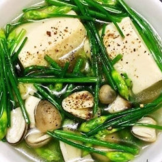 Canh Hẹ Nấm Đậu Hũ Thơm Ngon