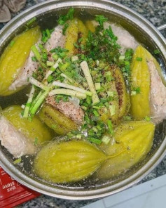 Canh Khổ Qua Nhồi Thịt Thanh Mát Ngày Hè