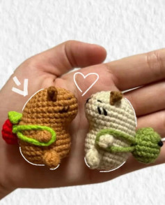 Cặp đôi thú bông móc len ngọt ngào và dễ thương