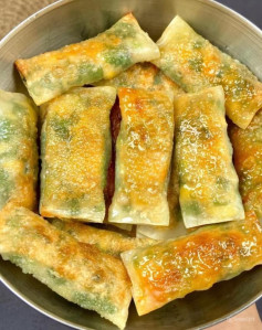 Chả Giò Hẹ Giòn Rụm, Thơm Ngon Khó Cưỡng