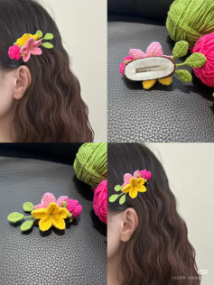 Colorful Crochet Flower Hair Clip Pattern for Craft Enthusiasts
