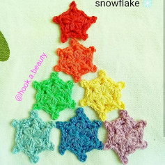 Colorful Crochet Star Snowflakes for Festive Decorations