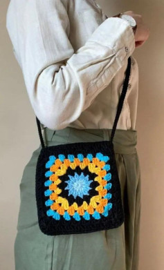 Colorful Granny Square Crochet Bag Pattern for Beginners