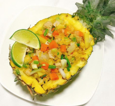 Cơm Chiên Dứa Nhiệt Đới Giòn Tan Hấp Dẫn