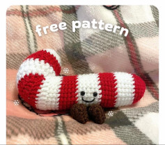 Crochet Candy Cane Pattern with Cute Smiley Face
