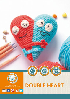 Crochet Pattern for a Cute Double Heart Amigurumi