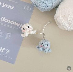 Cute Amigurumi Crochet Keychains: Easy Pattern for Beginners