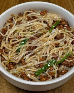 Giá đỗ xào thịt