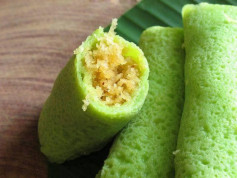 Hướng Dẫn Cách Làm Bánh Crepe Lá Dứa Thơm Ngon, Ngây Ngất Vị Dừa! 🌿