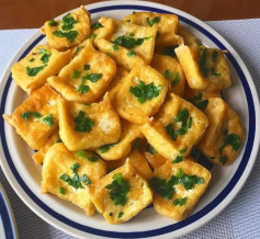 HƯỚNG DẪN CÁCH LÀM ĐẬU RÁN MỠ HÀNH THƠM NGON TẠI NHÀ