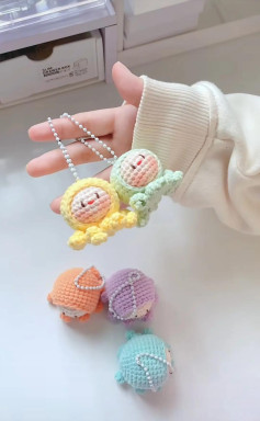 Hướng dẫn làm móc khóa len hình nhân vật dễ thương