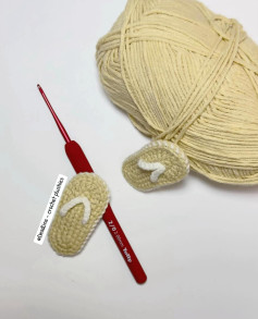 Hướng dẫn móc len đôi dép mini dễ thương cho búp bê.