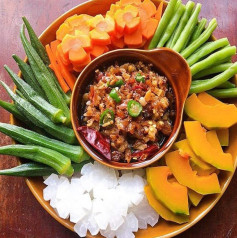 Kho Quẹt Thịt Ba Chỉ Tôm Khô Ngon Tuyệt